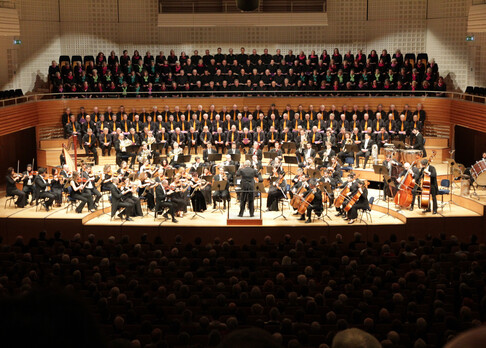 ObrassoConcerts | KKL Luzern im Februar: Die schönsten Opernchöre mit dem Orchestra Filarmonica Italiana, dem Konzertchor Pro Arte Bern, dem 