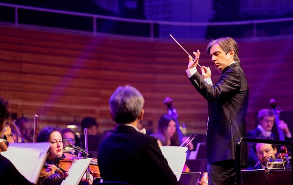 "ALIVE" A Circus Symphony 2022 - Carlos Domínguez-Nieto: Dirigent | © Obrasso Concerts