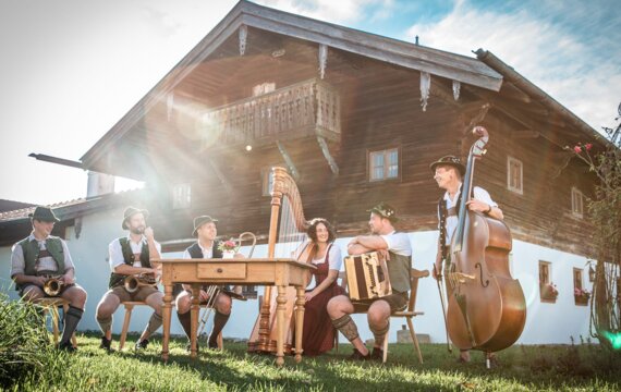 Schladl Musi: Bayerische Musik im KKL Luzern