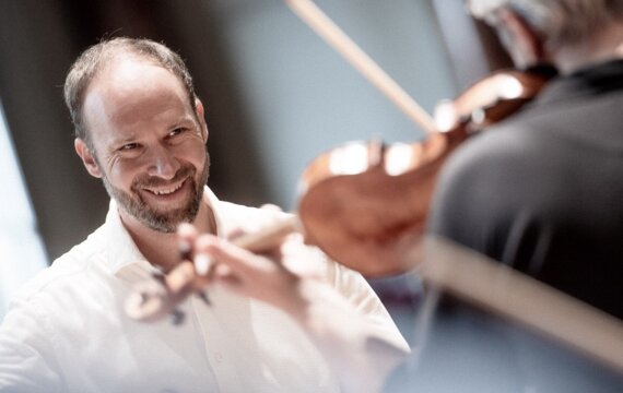 Der Luzerner Dirigent Christian Knüsel | © Daniele Caminiti