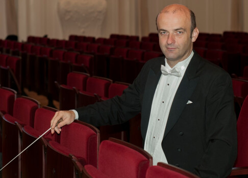 Der slowakische Dirigent Rastislav Štúr | © Alexander Trizuljak