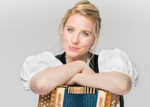 Miss Helvetia: Sägnerin und Jodlerin Barbara Klossner