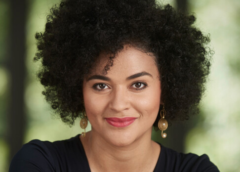 Die Mezzosopranistin Josy Santos