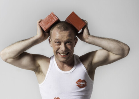 Yuri Shavro, Einrad Akrobatik: Artist beim Circus Symphony